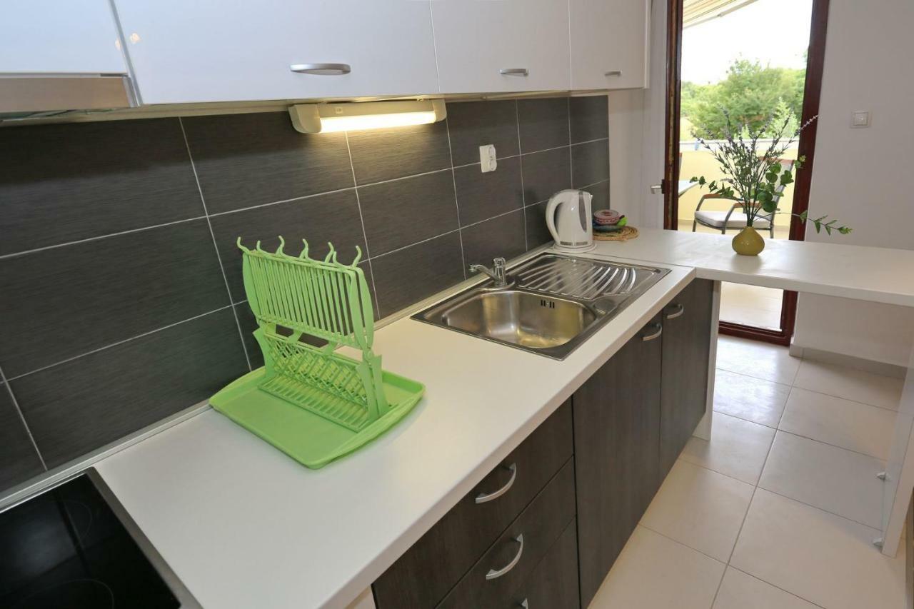 Romansa Apartment *