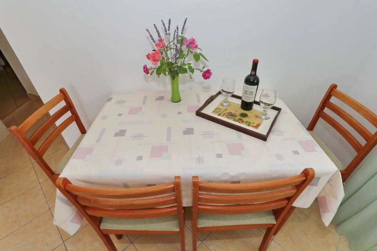 Apartment Romansa